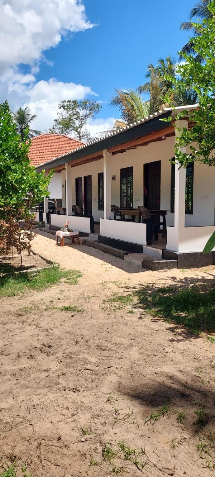 Nilaveli Beach Rooms Zewnętrze zdjęcie